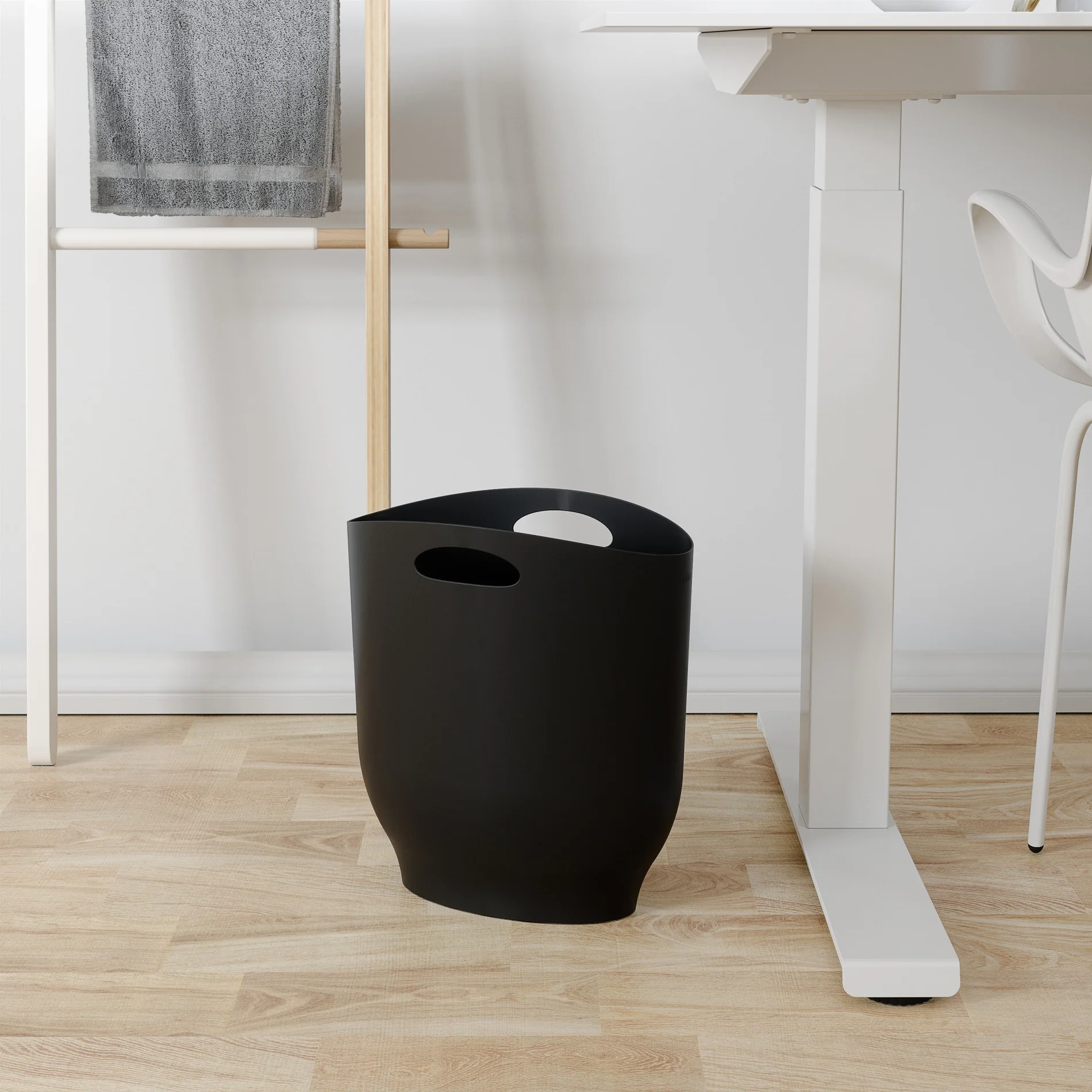 UMBRA Harlo Trash Can - Image 2