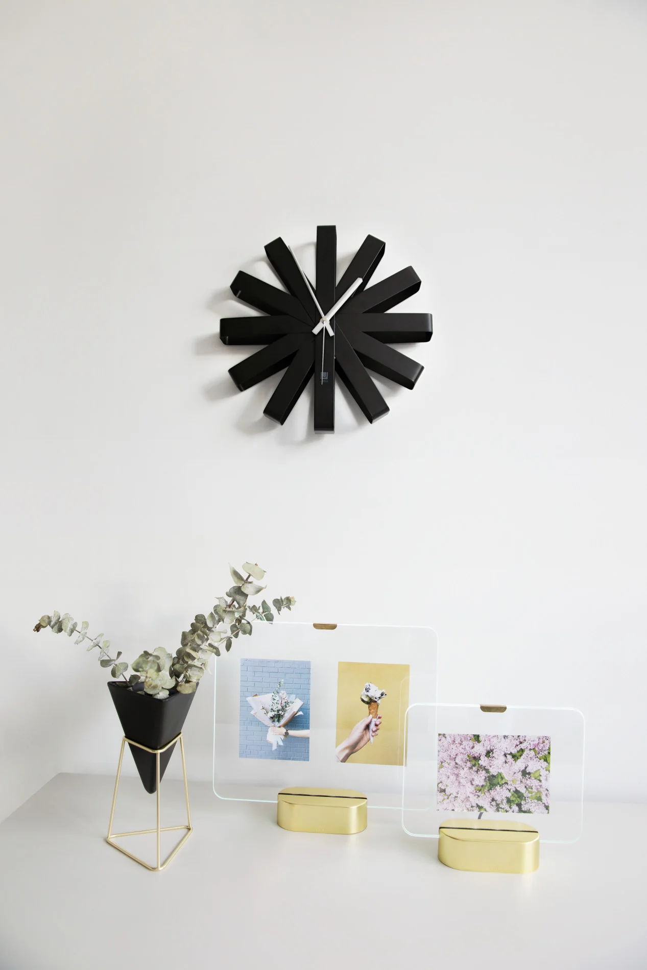 UMBRA Ribbon Wall Clock - Image 3