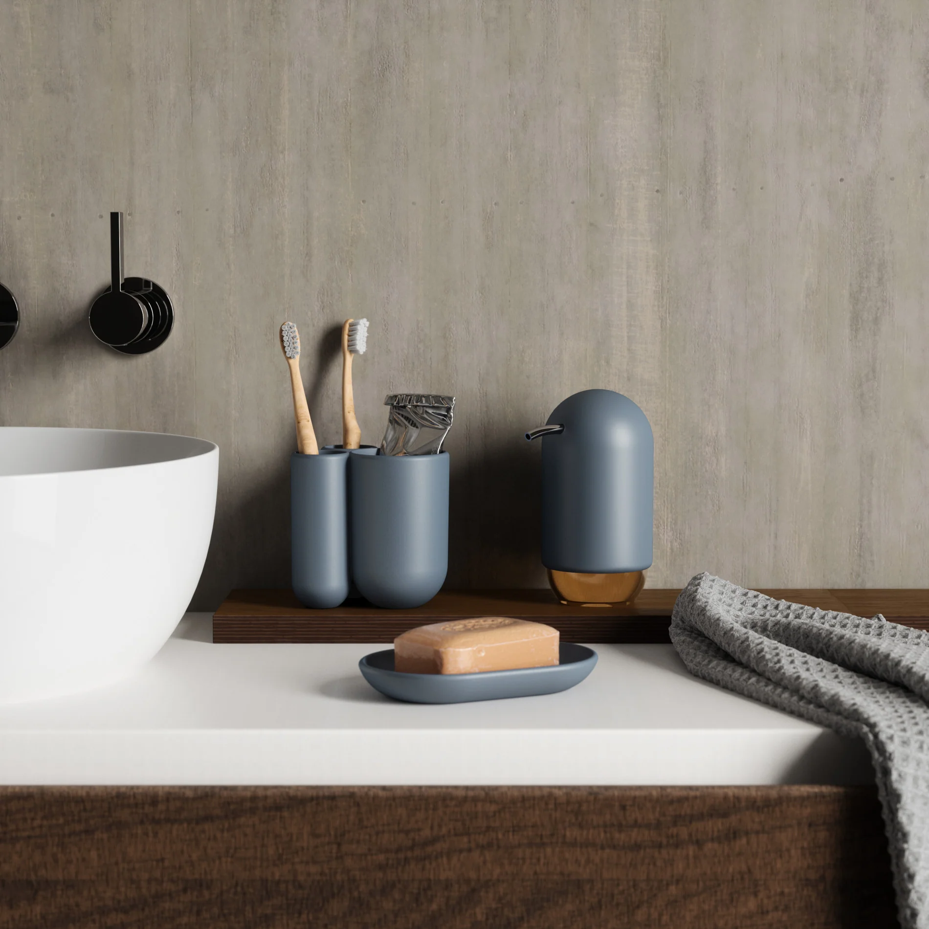 UMBRA Touch Soap Pump - Image 11