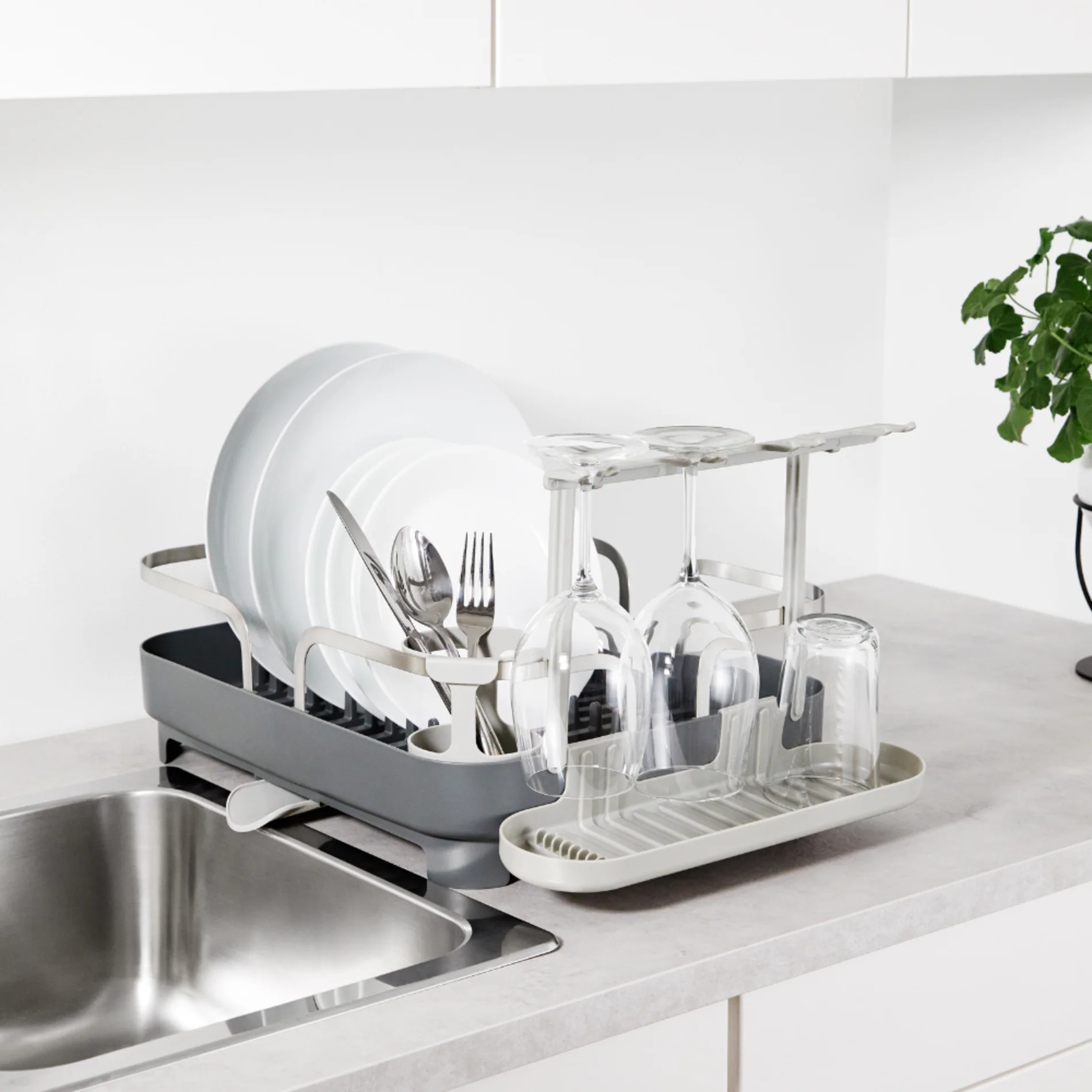 UMBRA Holster Dish Rack - Image 2